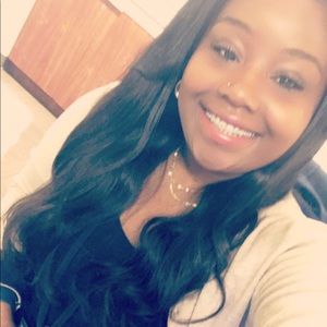 Meet your Posher, Erika